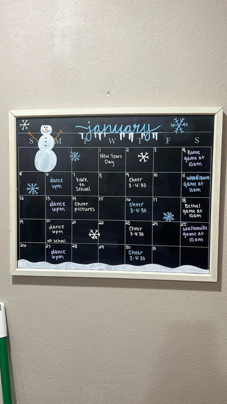 August 2025 Chalkboard Calendar Ideas